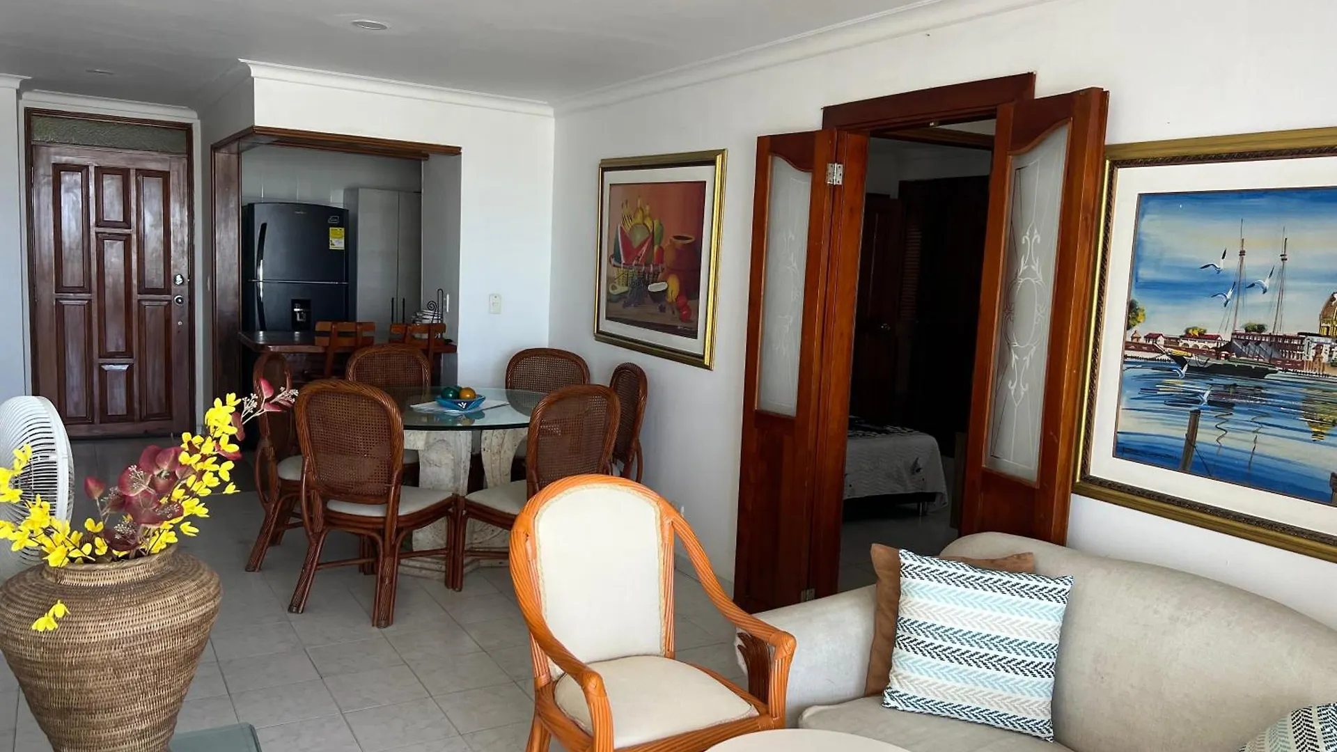 Apartamento Vista Al Mar 602 contacts